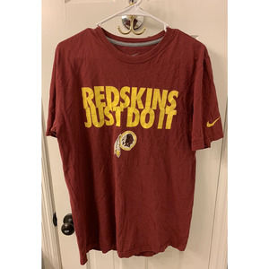NIKE MENS LARGE MAROON RED NFL REDSKINS JUST DO IT GRAPHIC TSHIRT LOGO SWOOSH